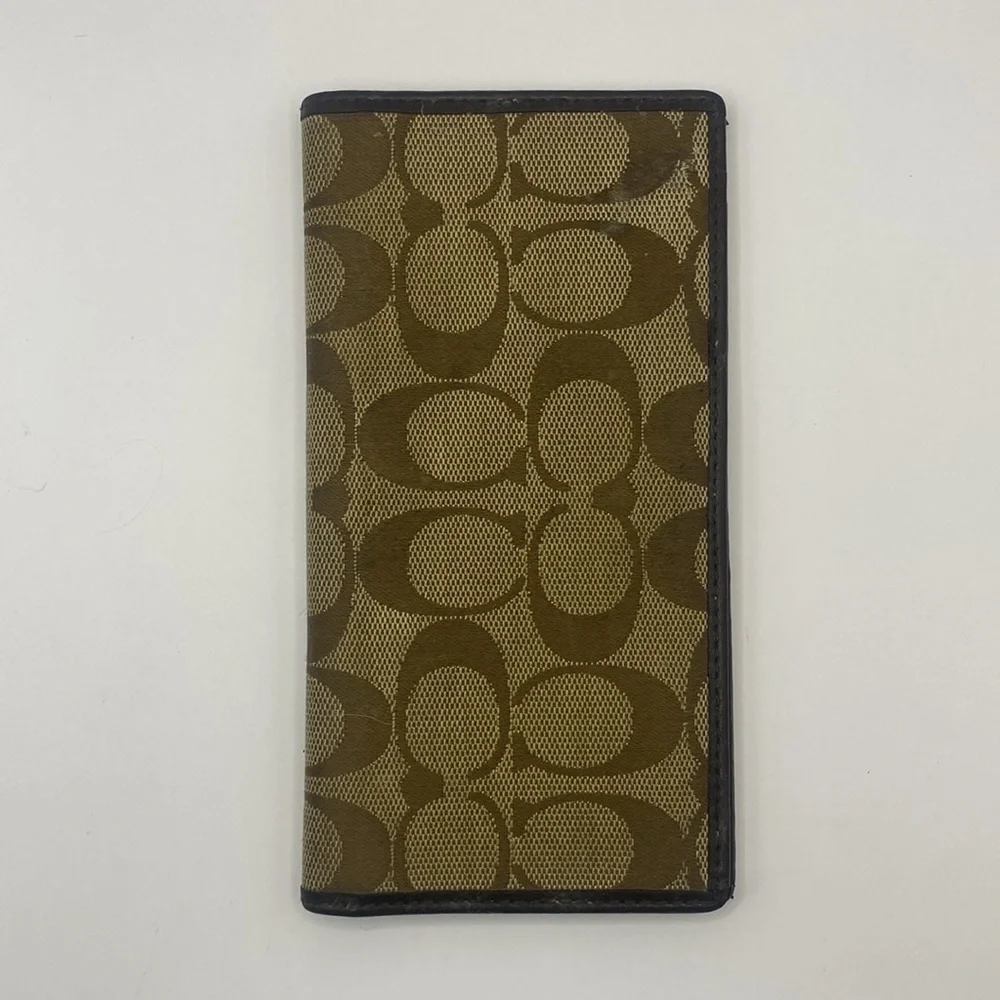 Coach checkbook cover - Picture 2 of 8